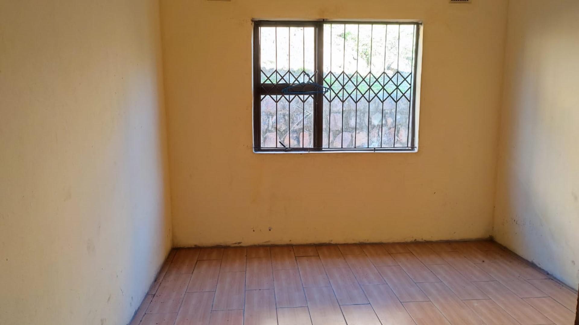 Bed Room 2 of property in Umlazi