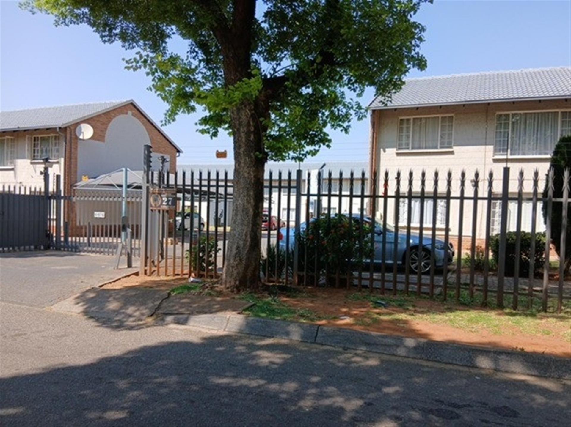 Front View of property in Boksburg