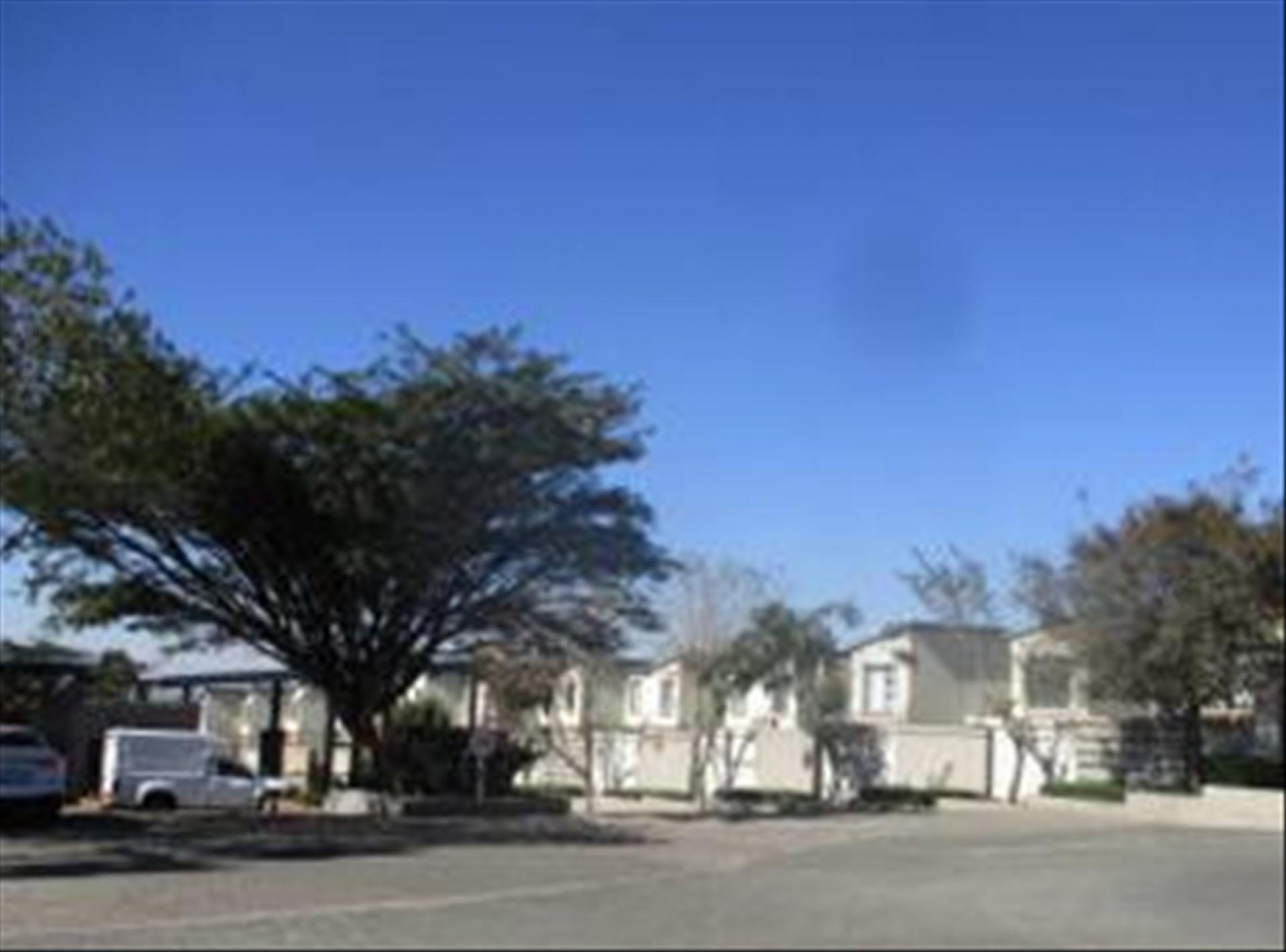 Front View of property in Ben Fleur