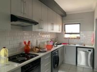 Kitchen - 9 square meters of property in Jansen Park