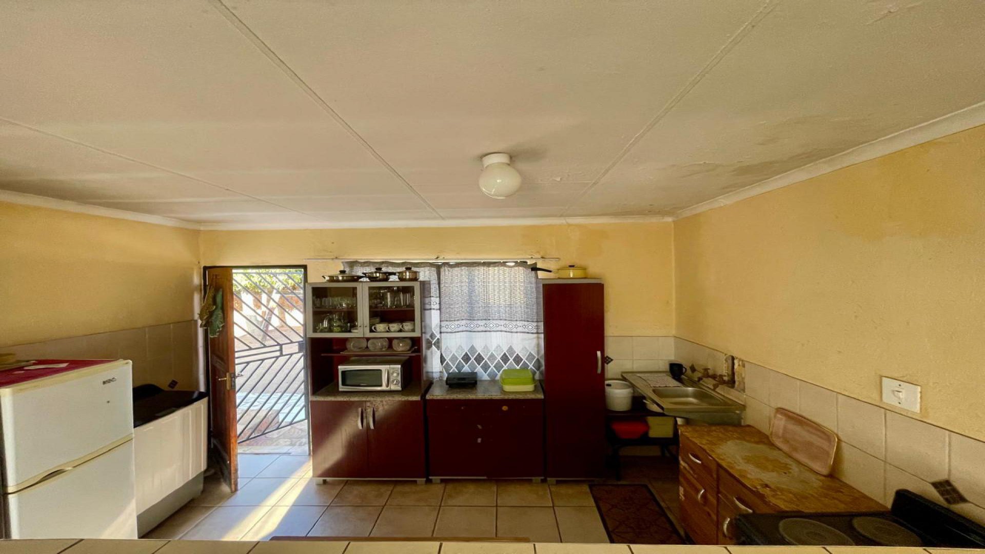 Kitchen of property in Soshanguve