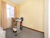 Bed Room 2 - 13 square meters of property in Glen Marais