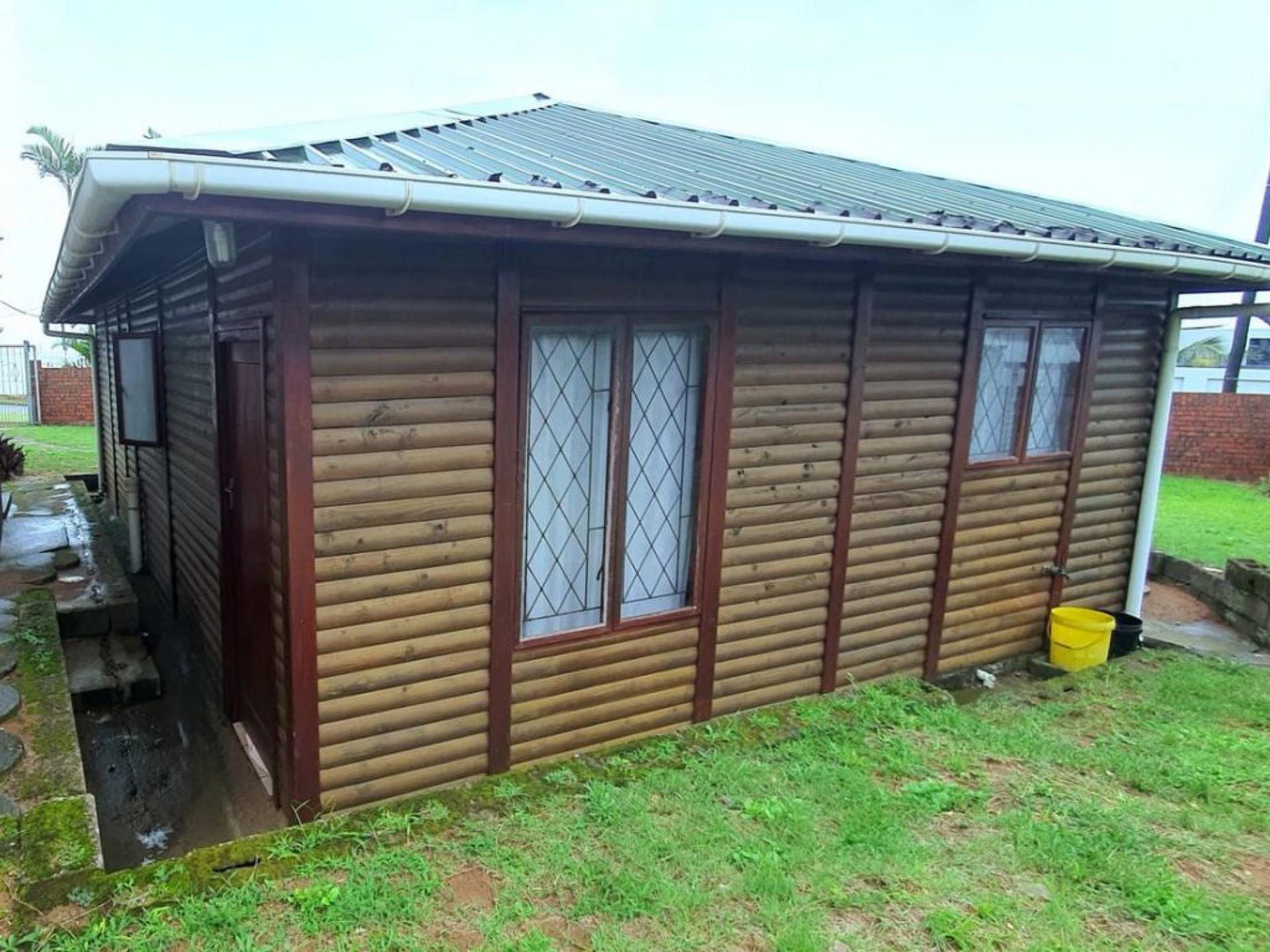 3 Bedroom House for Sale For Sale in Brighton Beach MR5581