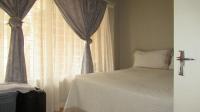 Main Bedroom - 15 square meters of property in Meredale
