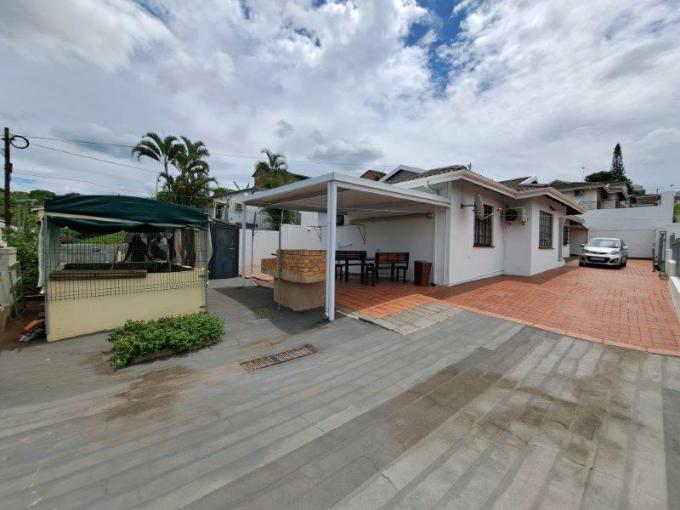 3 Bedroom House for Sale For Sale in Reservoir Hills KZN M