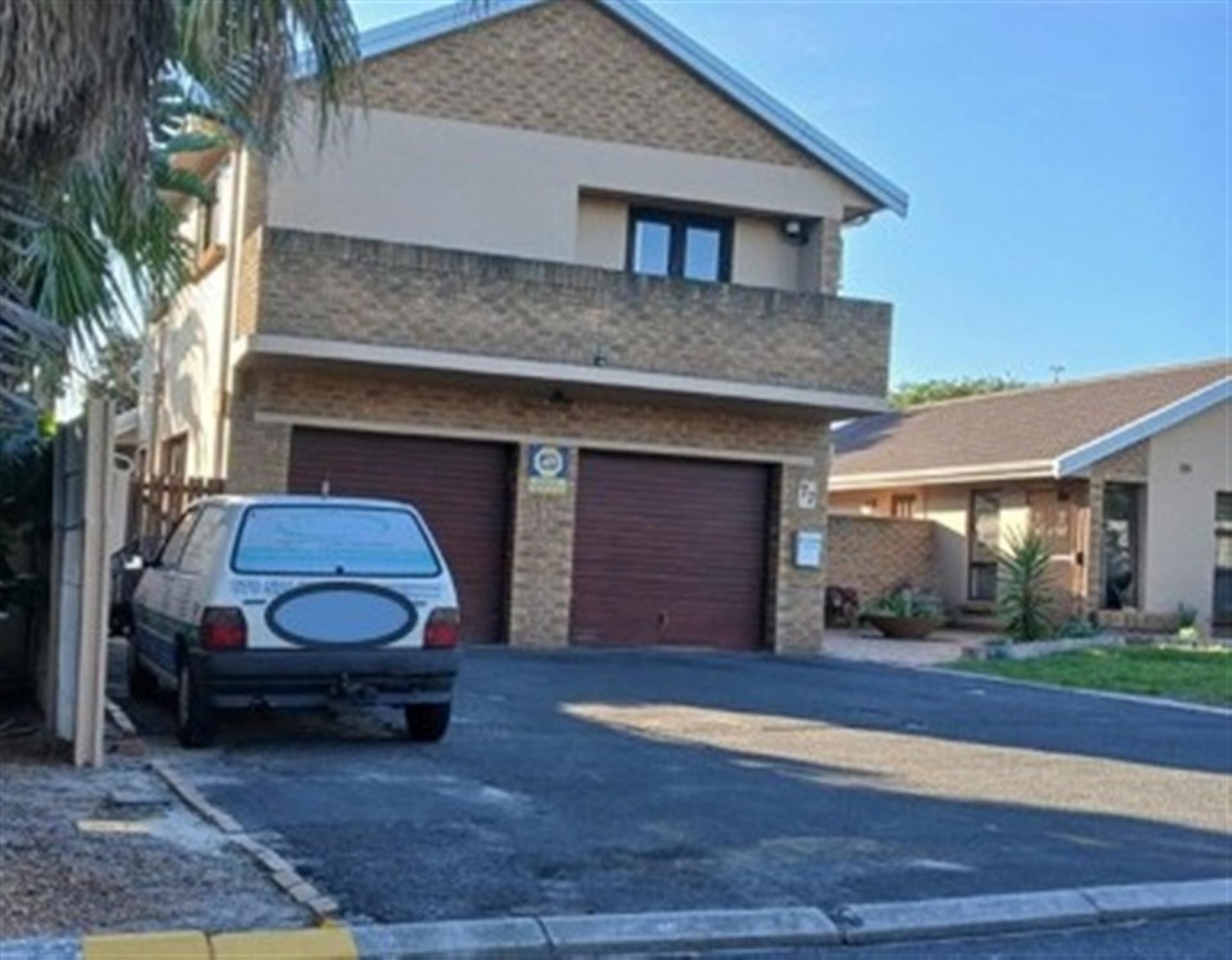 Front View of property in Parow Central