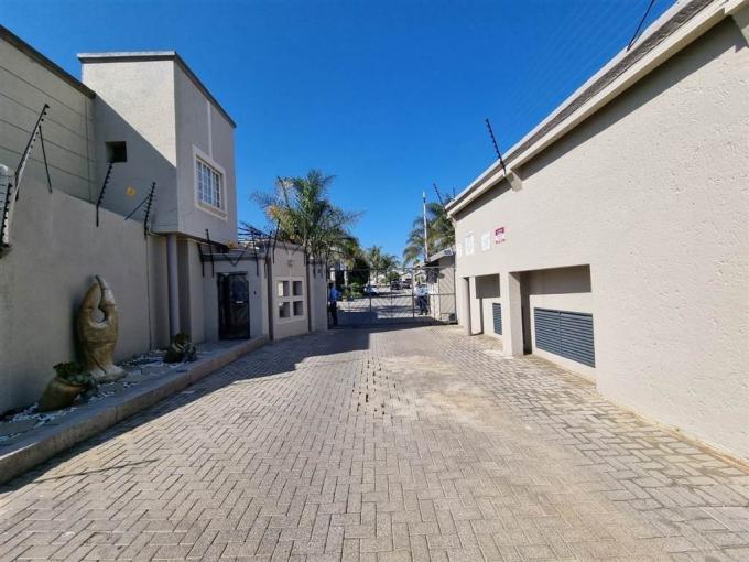 Houses For Sale in Oakdene MyRoof.co.za