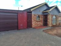 2 Bedroom 1 Bathroom House for Sale for sale in Bloemside