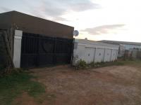 2 Bedroom 1 Bathroom House for Sale for sale in Lenasia South