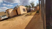 2 Bedroom 1 Bathroom House for Sale for sale in Lenasia South