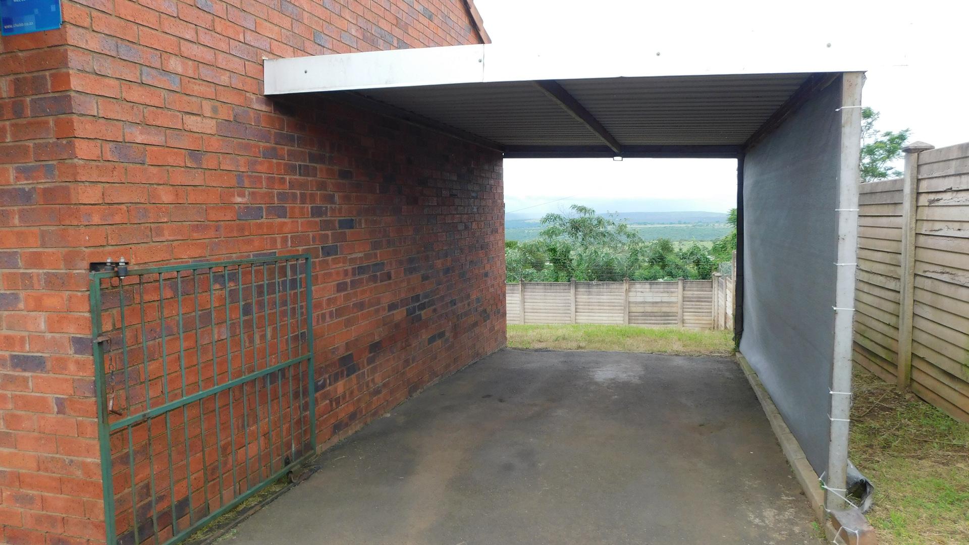 Spaces - 8 square meters of property in Cleland