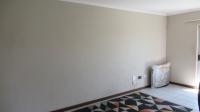 Lounges - 29 square meters of property in Comet
