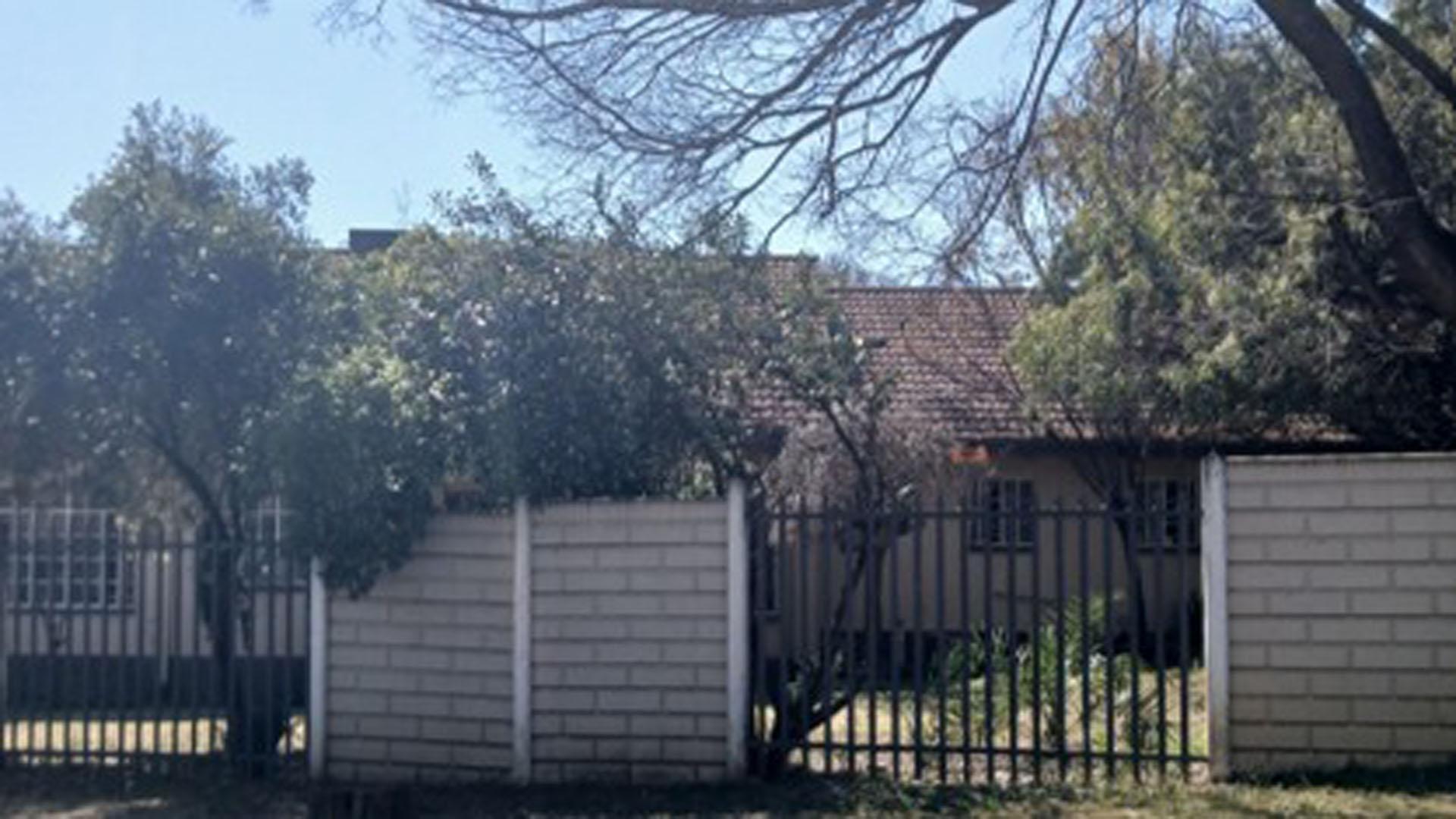 Front View of property in Aston Manor