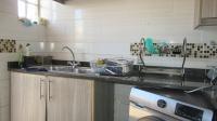 Kitchen - 32 square meters of property in Croydon