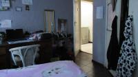 Bed Room 2 - 18 square meters of property in Croydon