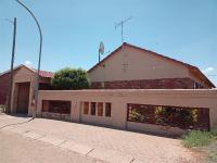 Front View of property in Kimberley