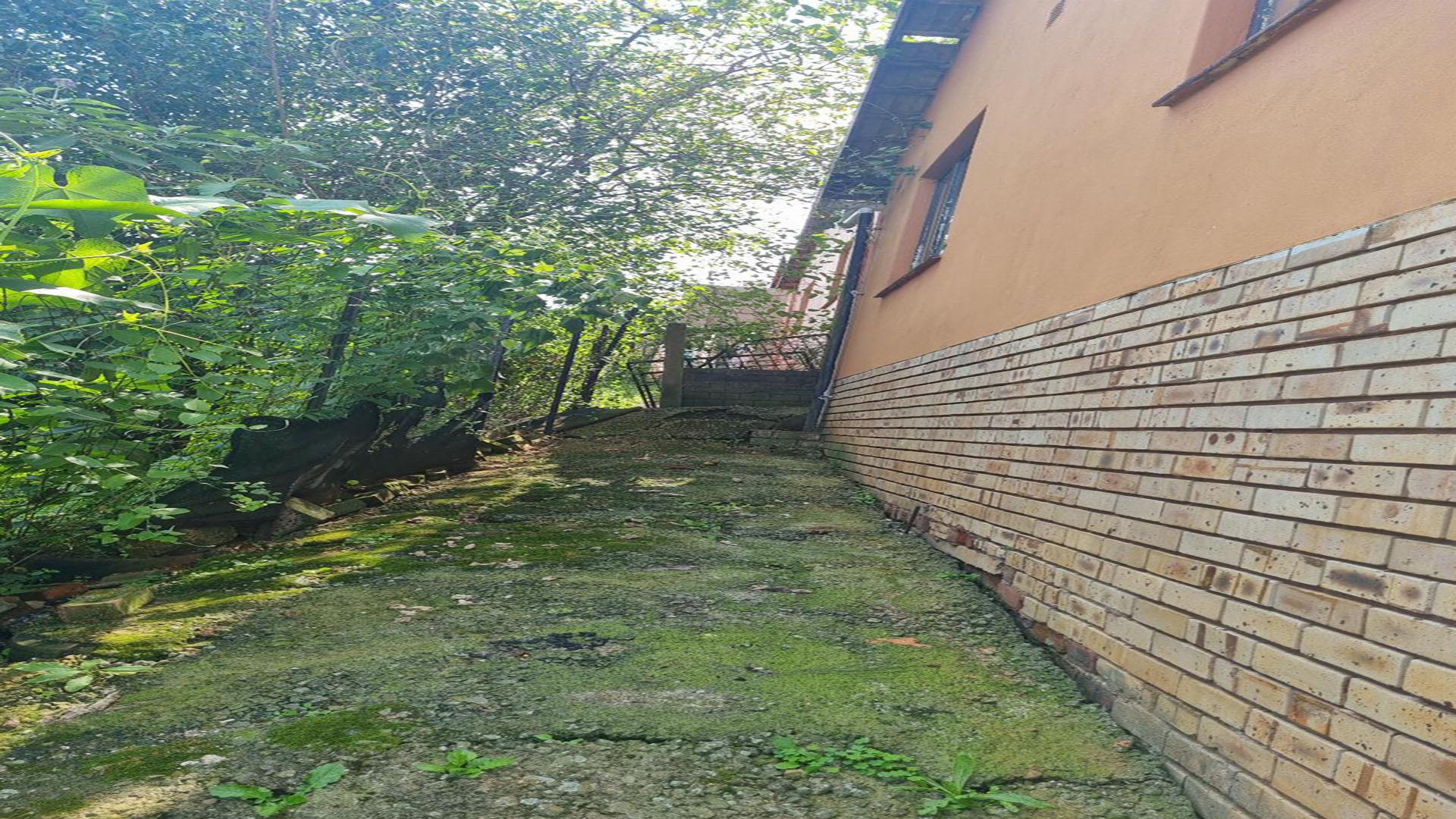 Spaces - 5 square meters of property in Northdale (PMB)