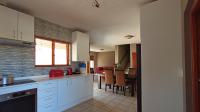 Kitchen - 17 square meters of property in Country View