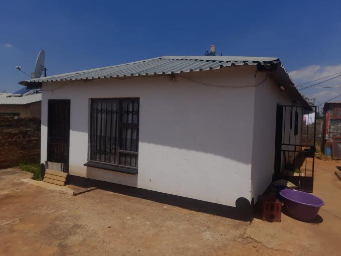 2 Bedroom House for Sale For Sale in Tshepisong - MR560106