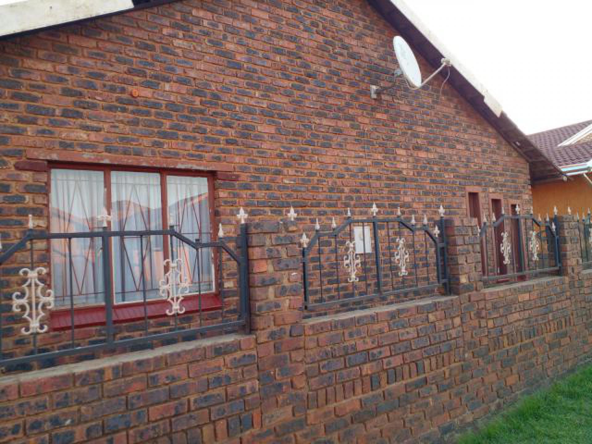 Front View of property in Sebokeng