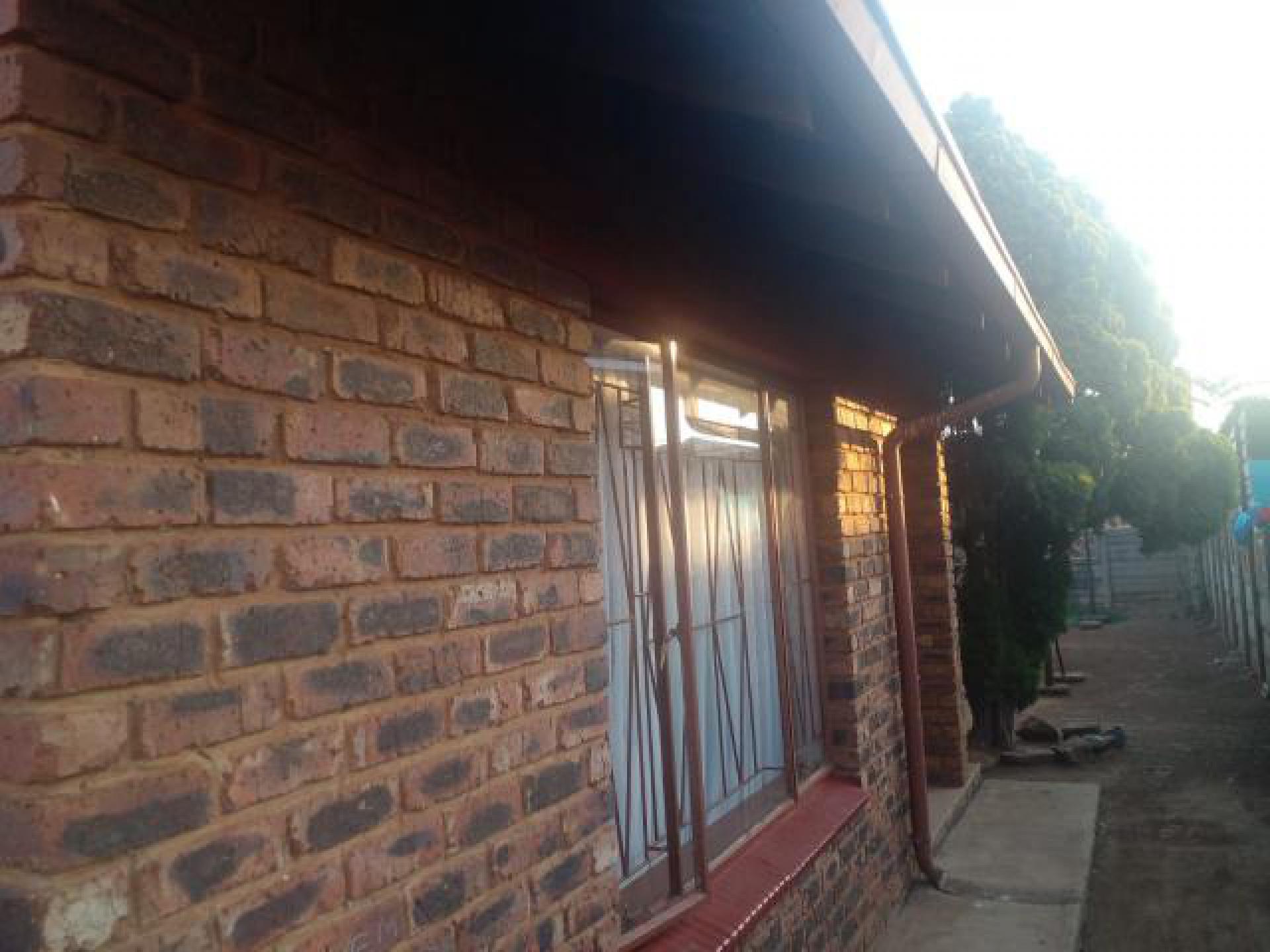 Front View of property in Sebokeng