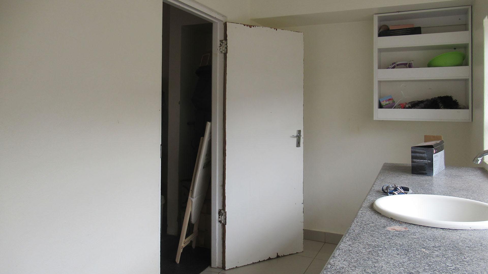 Kitchen - 22 square meters of property in Highlands North