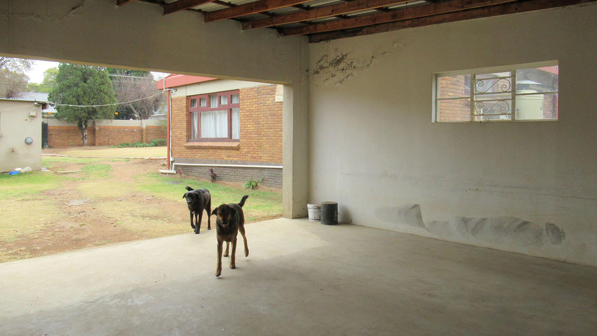 Spaces - 15 square meters of property in Highlands North