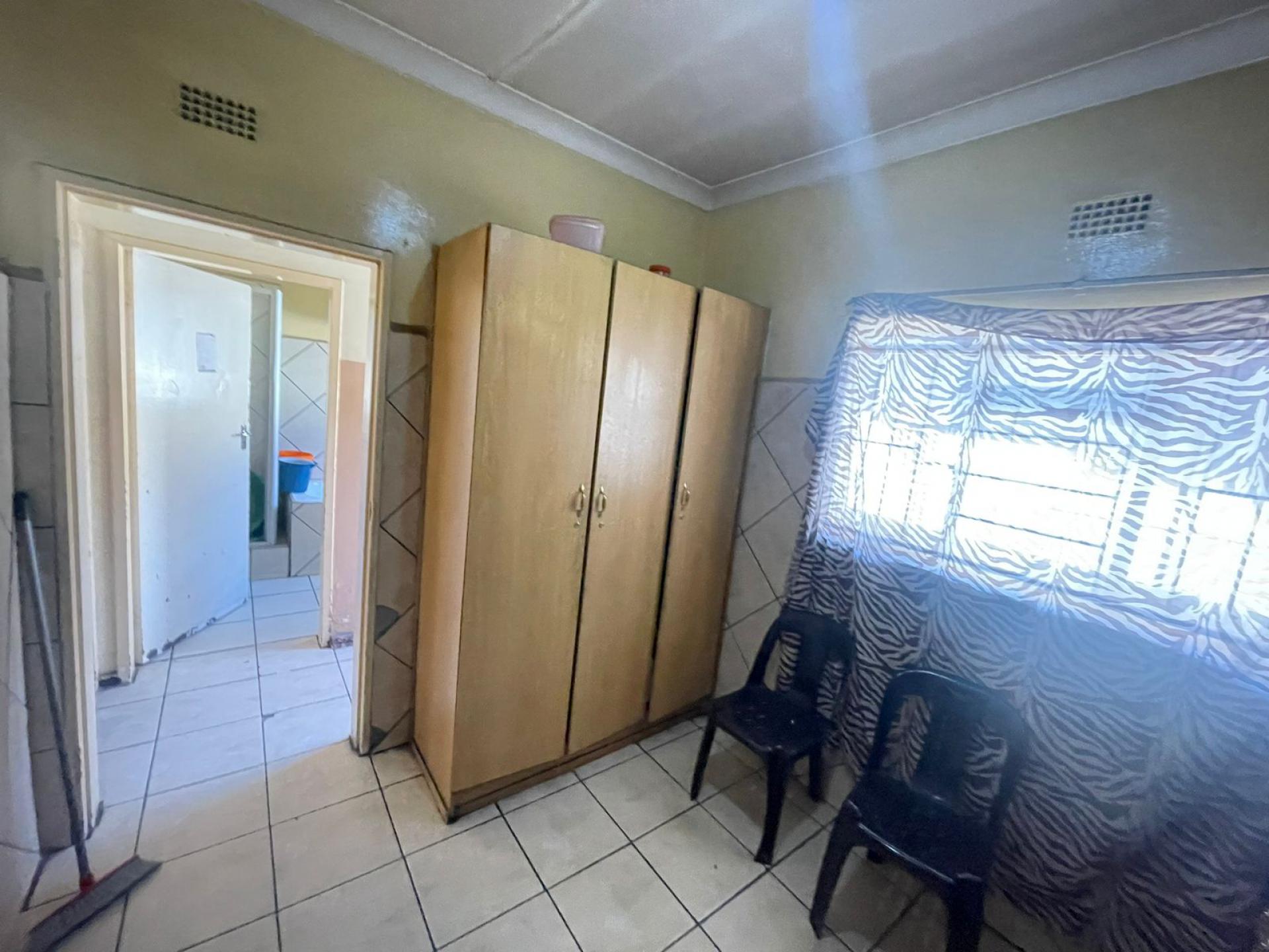 Kitchen of property in Bloemfontein