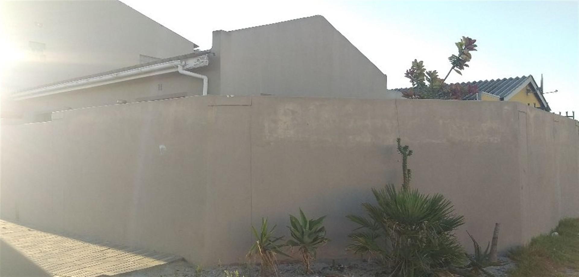 Front View of property in Belhar