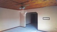 Lounges - 21 square meters of property in Esikhawini