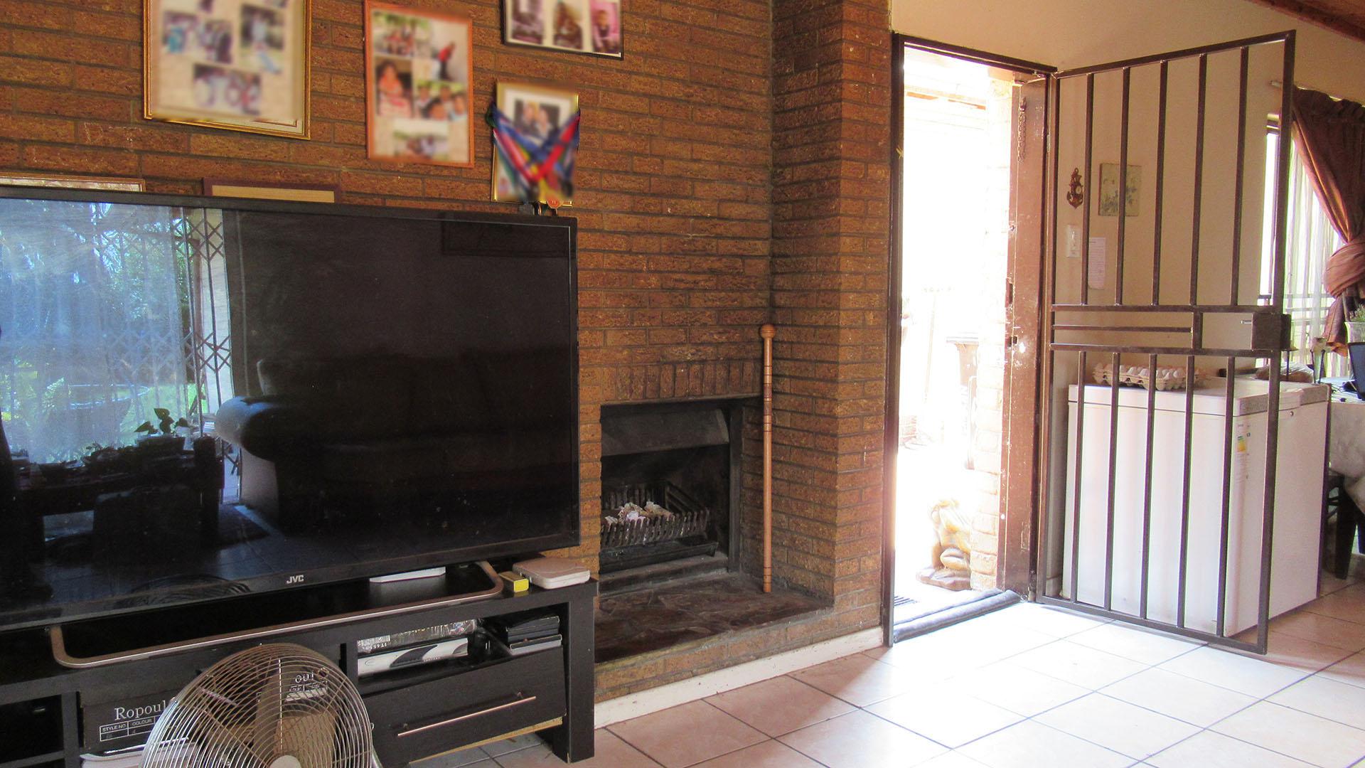 Lounges of property in Roseacre