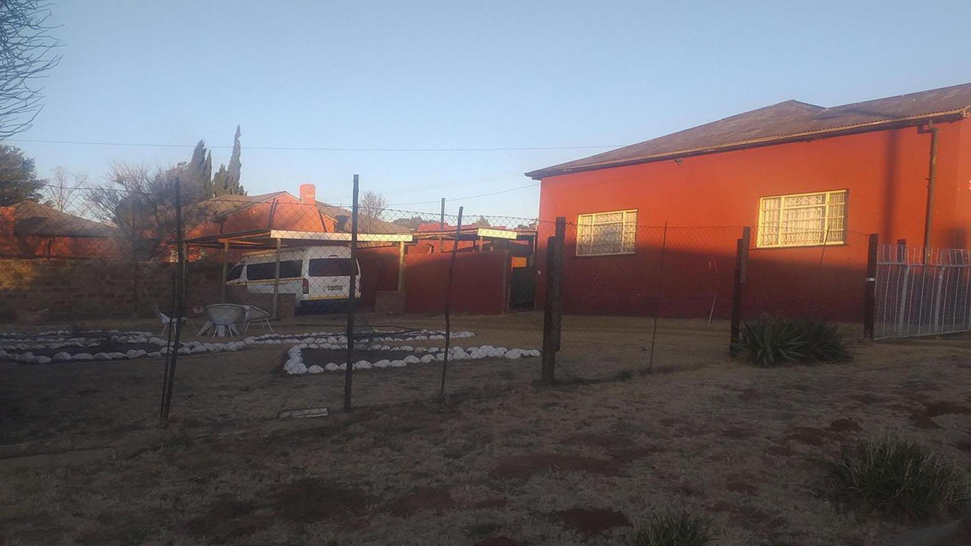 Front View of property in Steynsburg