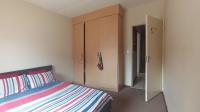 Bed Room 1 - 17 square meters of property in Mondeor