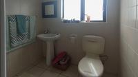Main Bathroom - 6 square meters of property in Mondeor
