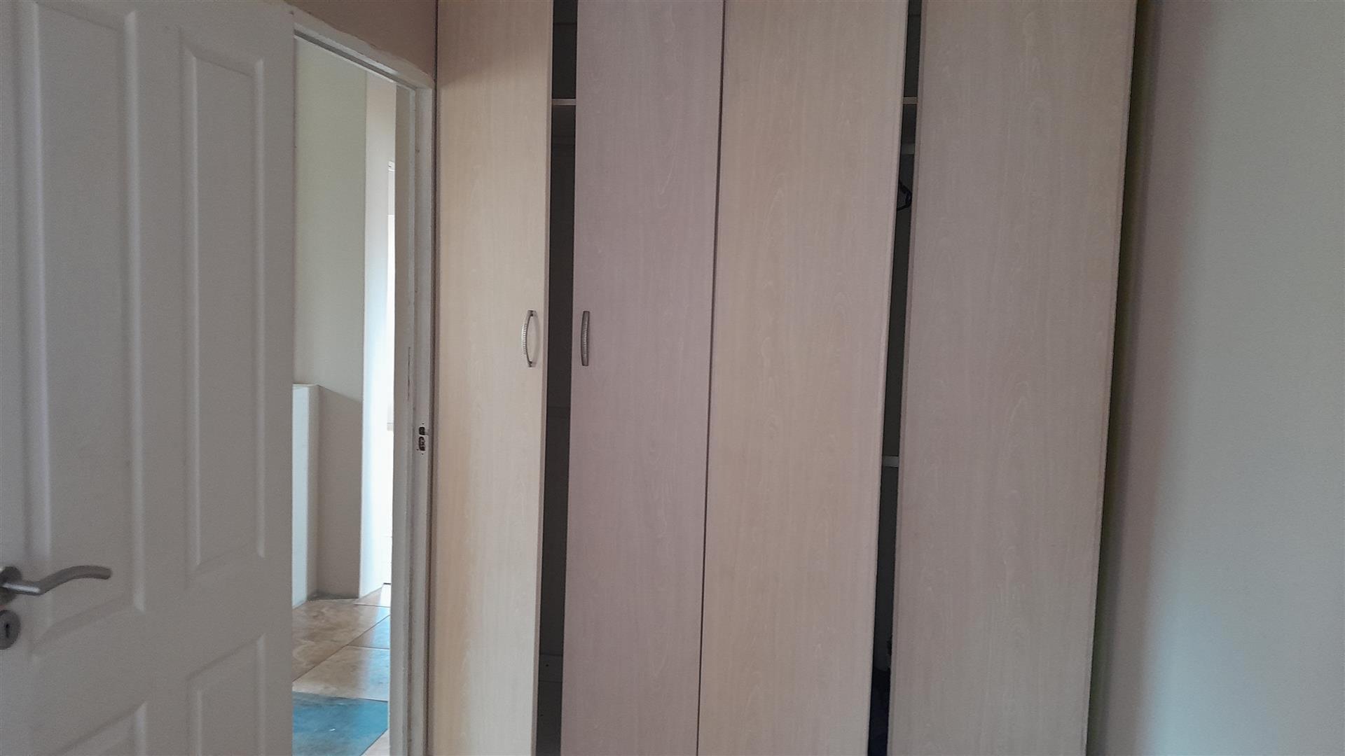 Bed Room 4 - 11 square meters of property in Bonela