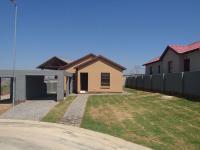  of property in Kosmosdal