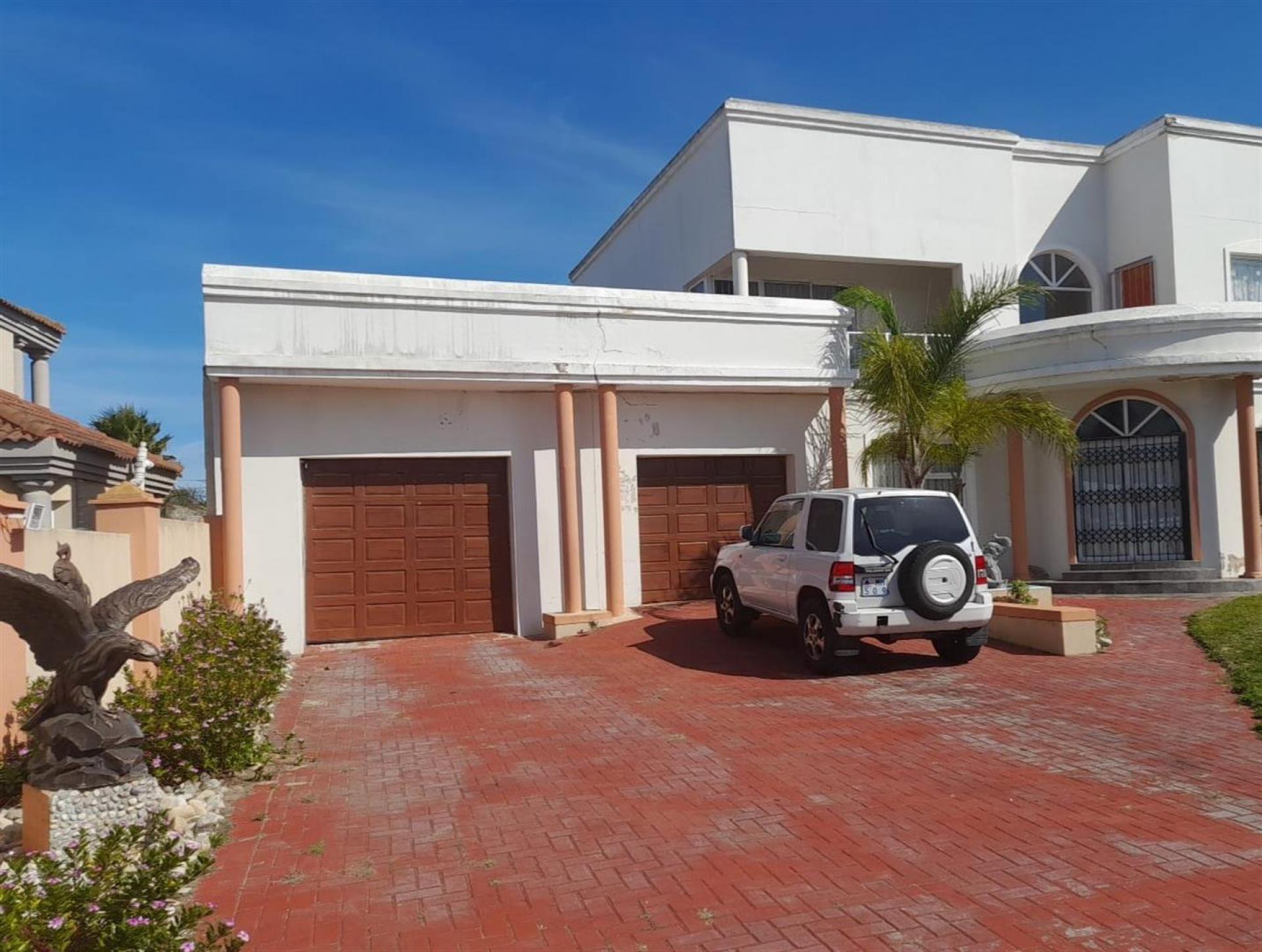 Front View of property in Summerstrand