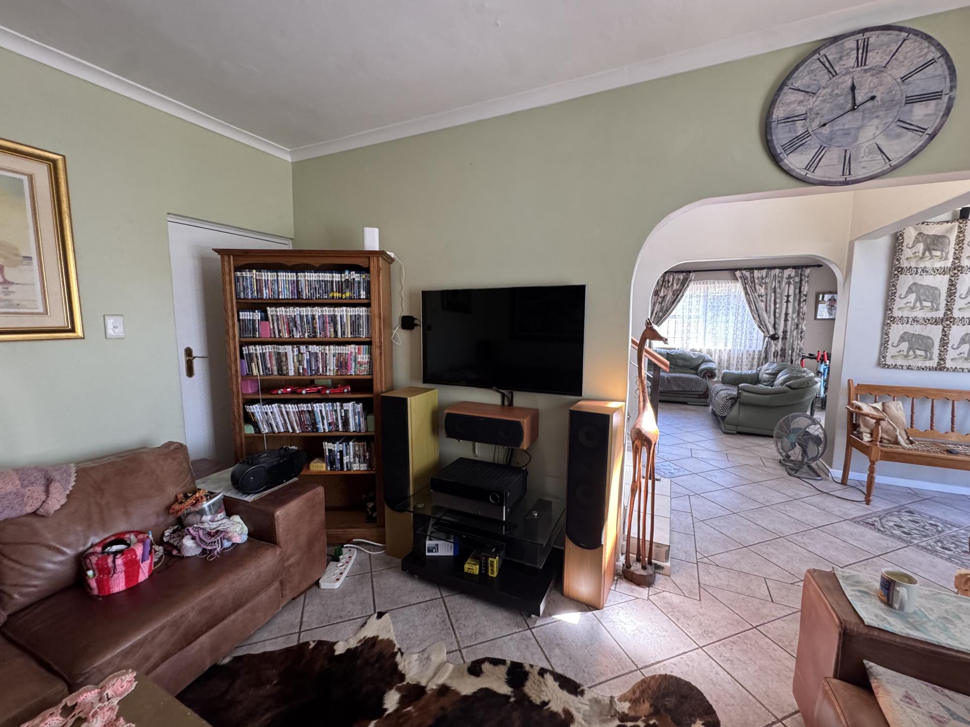 Lounges of property in Summerstrand