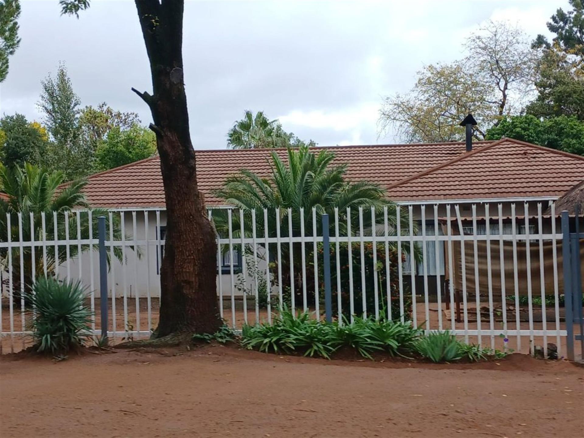 Front View of property in Bloemfontein