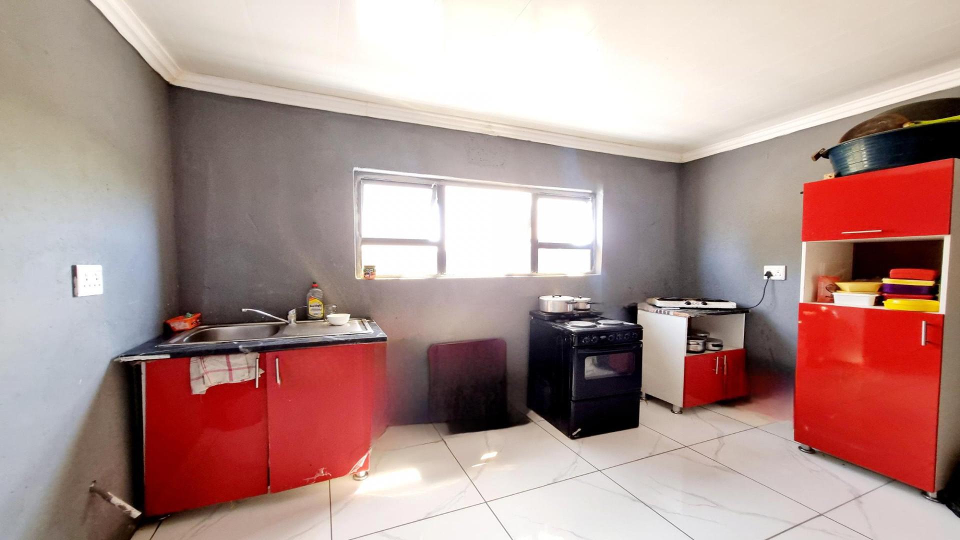 Kitchen of property in Umtata