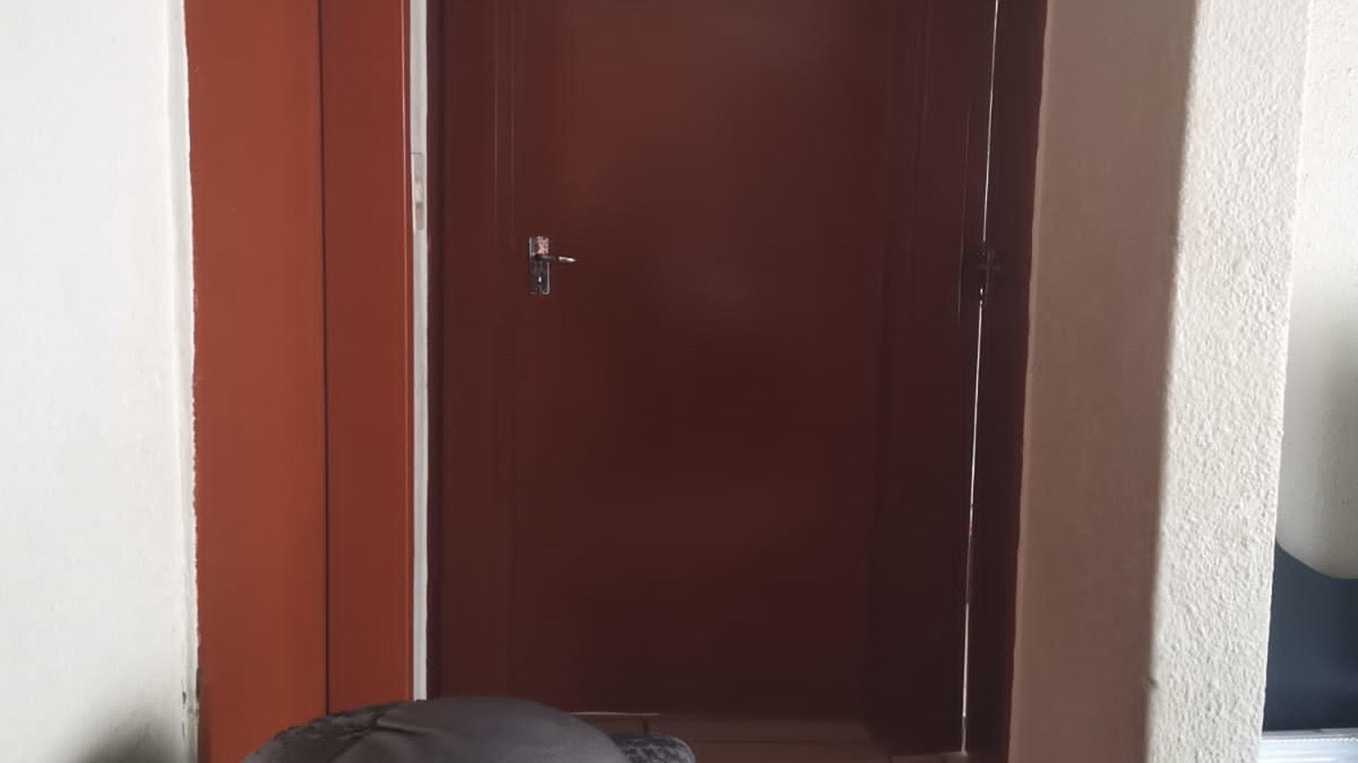 Spaces - 3 square meters of property in Vosloorus