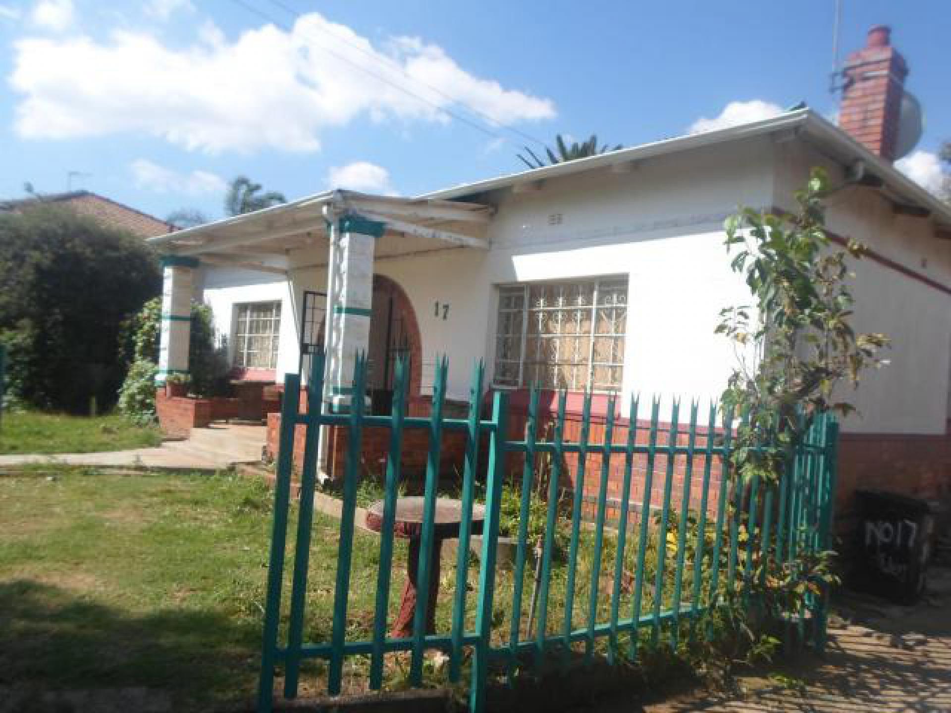 Front View of property in Symhurst