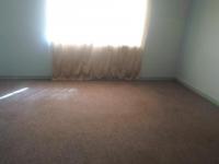 Bed Room 2 - 20 square meters of property in Symhurst