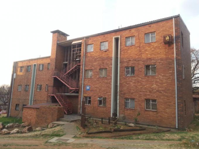 3 Bedroom Apartment for Sale For Sale in Turffontein - MR561408