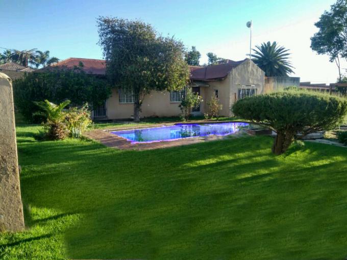 4 Bedroom House for Sale For Sale in Haddon MR561409 MyR