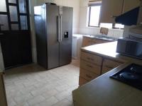 Kitchen - 14 square meters of property in Burlington Heights