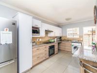  of property in Raslouw