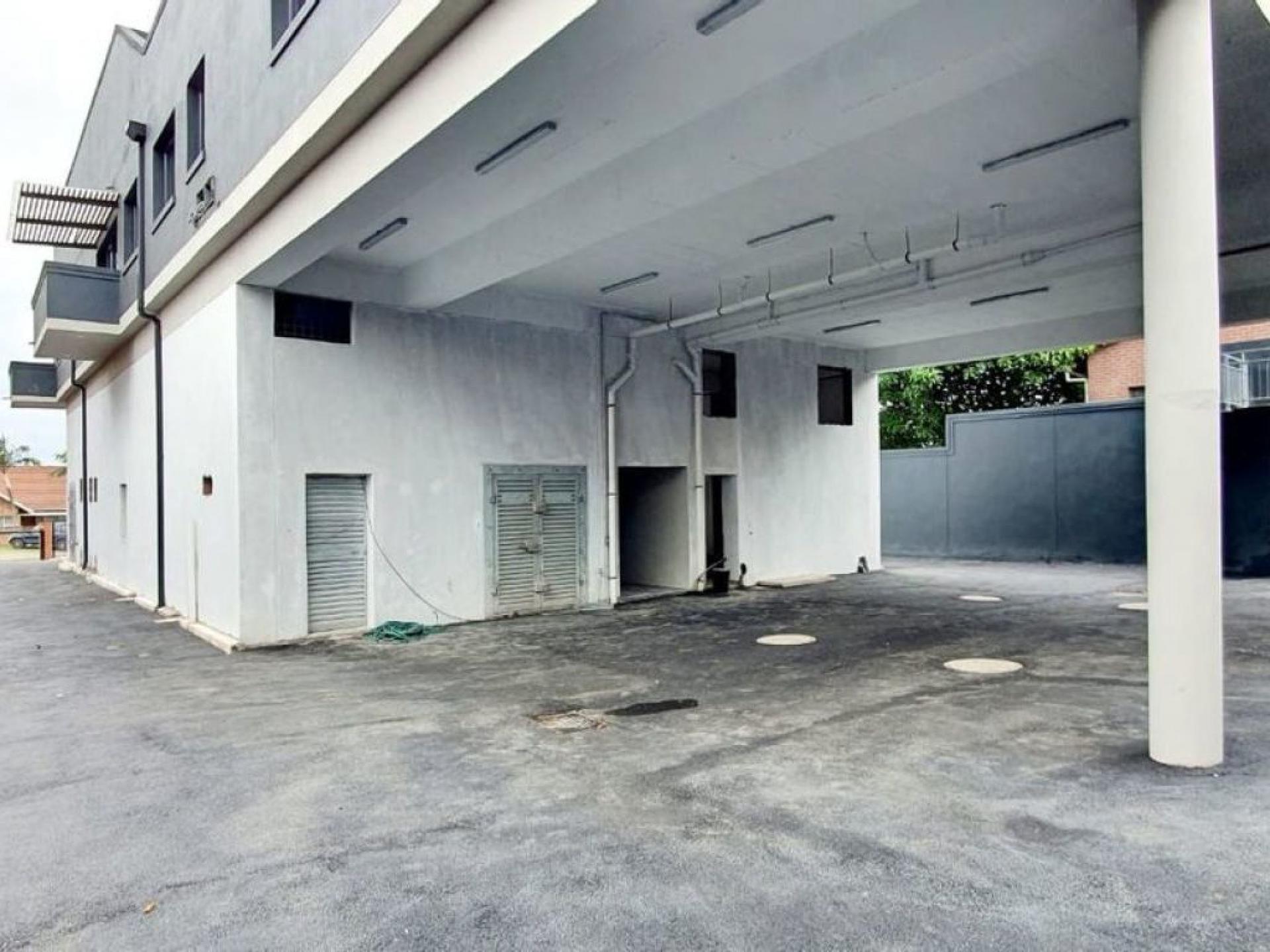  of property in Montclair (Dbn)