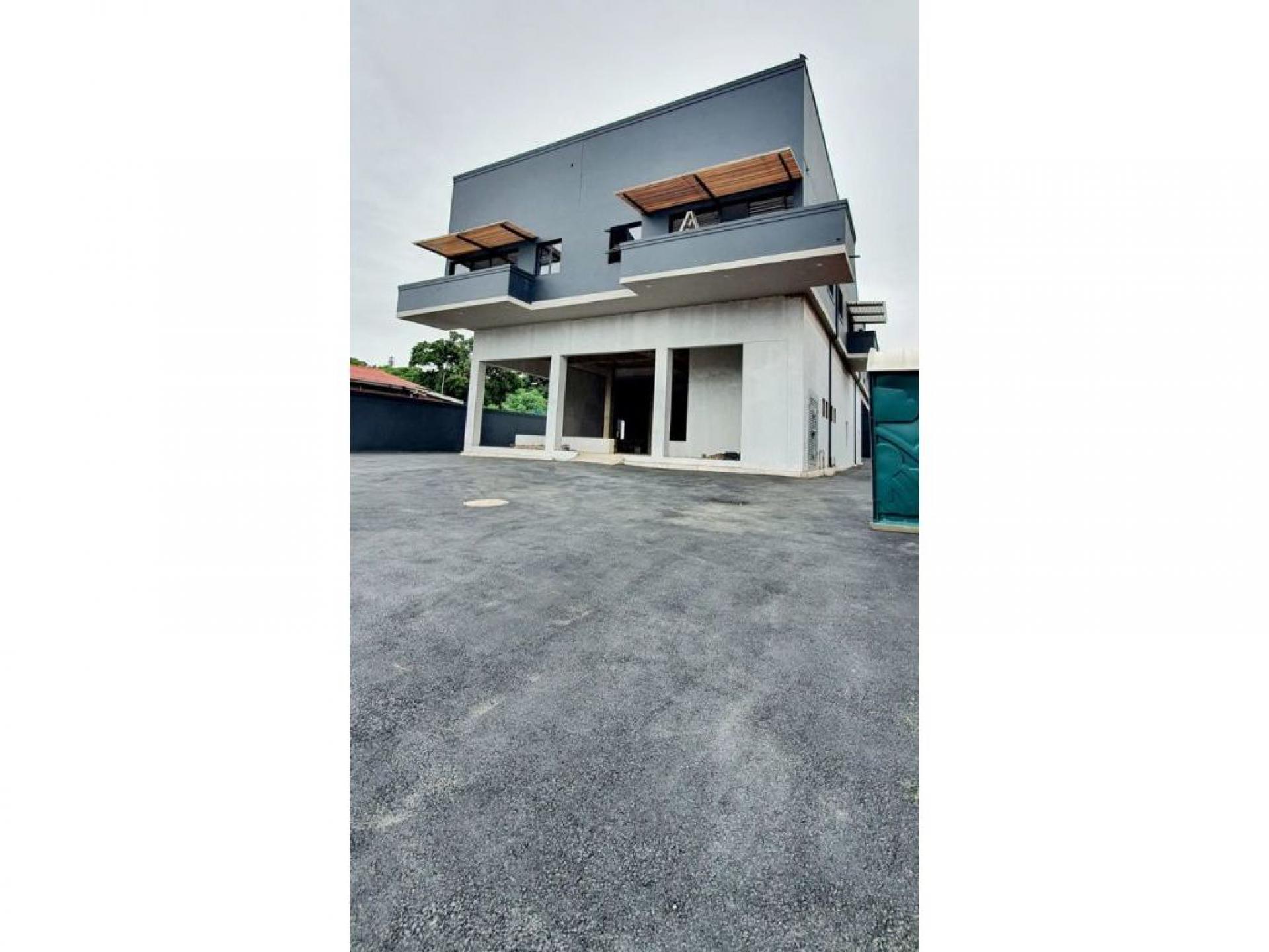  of property in Montclair (Dbn)