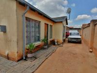3 Bedroom 2 Bathroom House for Sale for sale in Nellmapius